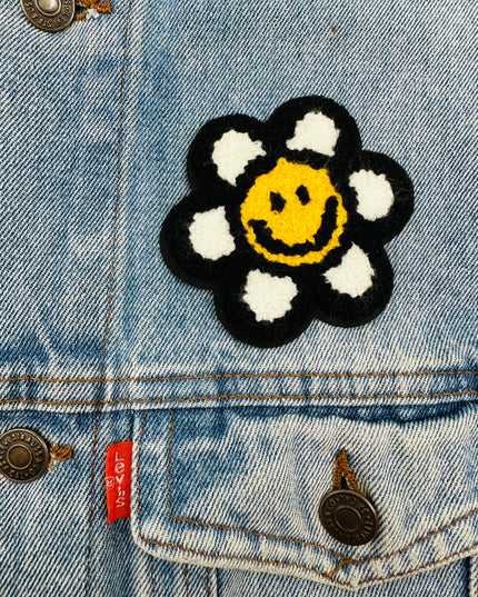 Fluffy Flower II Iron-On Patch