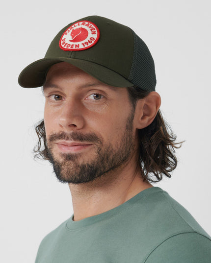 Fjallraven 1960 Logo Langtradarkeps - Black | Handle: fjallraven-logo-long-beanie-black-hat