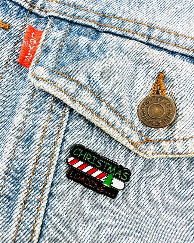 Brooch - Christmas Loading… | Fun Holiday Accessories