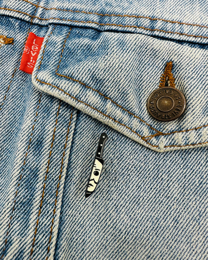 Scream Knife II Pin | Halloween Costumes & Accessories