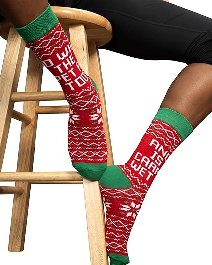 Agent Todd and Margo Christmas Vacation Unisex Socks