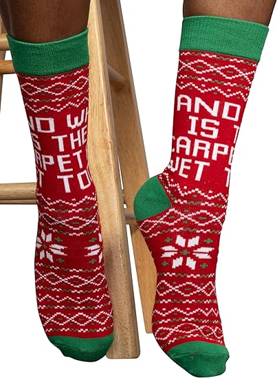 Agent Todd and Margo Christmas Vacation Unisex Socks
