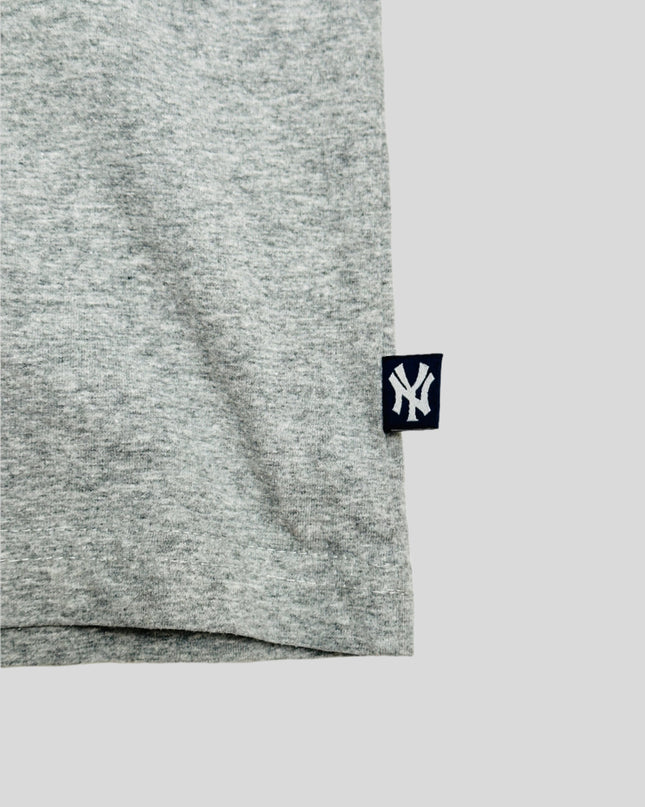 Vintage New York Yankees T-Shirt | Classic Fan Apparel