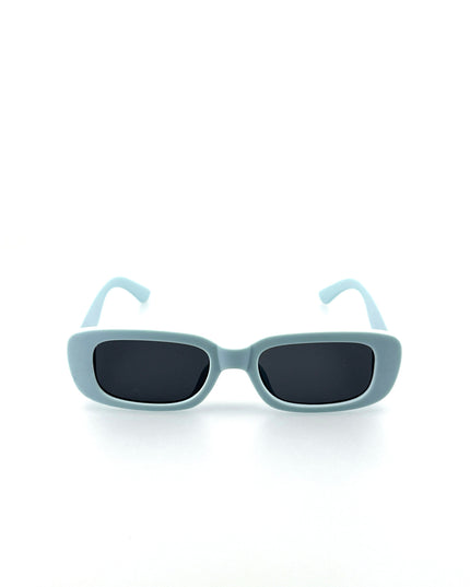 Versatile Blue Accessory for Everyday Use