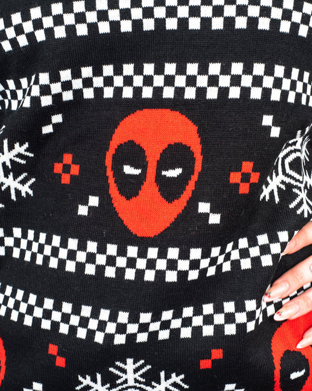 Naisten Deadpool Holiday Snow Stripes -ruma joulupaita