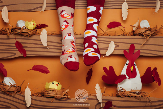 Many Mornings Zokni - Egg and Chicken Fun Socks