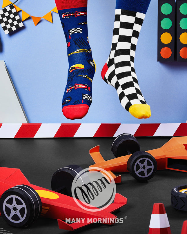 Many Mornings Zokni - Formula Racing Fun Socks for Everyone