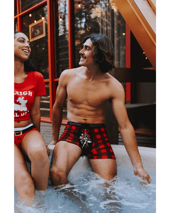 Men's Mistletoe Boxer Briefs