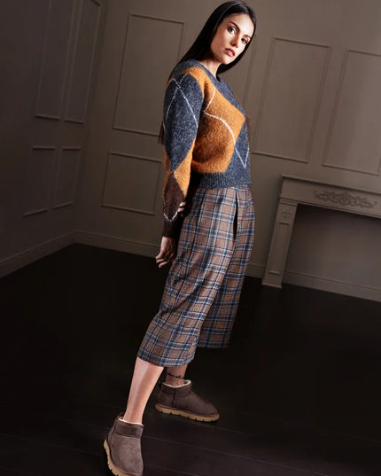 Grünland Women's Extra Short Boots in Brown for Stylish Comfort