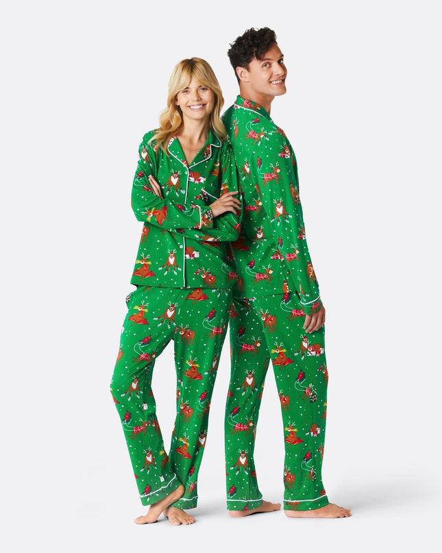 Women's Reindeer Christmas Pajama Set - Flannel Comfort for Holidays