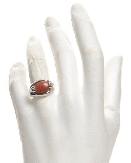 Ruskea Soikea Sormus I