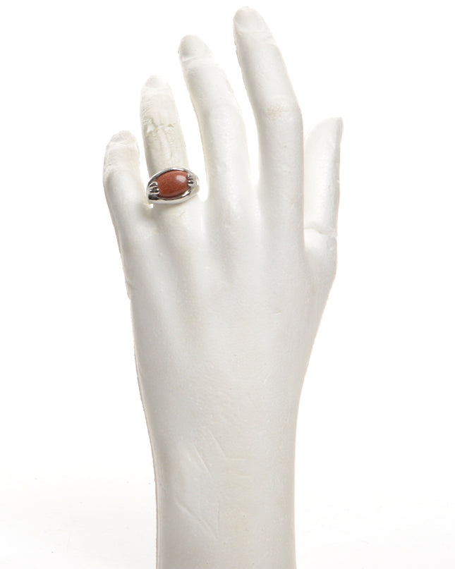 Ruskea Soikea Sormus I