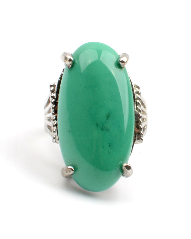 Green Boho Ring for a Natural Look