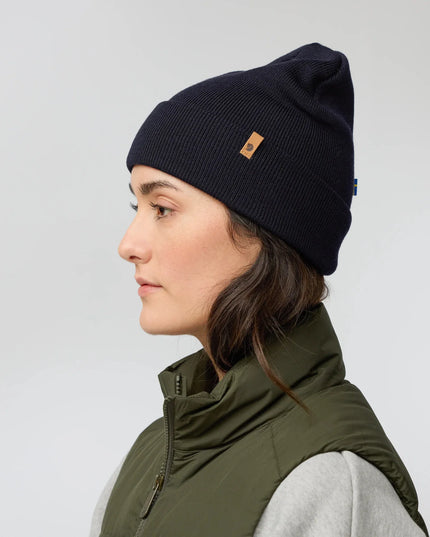 Fjallraven Classic Knit Hat in Dark Navy Blue