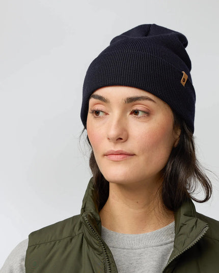 Fjallraven Classic Knit Hat in Dark Navy Blue