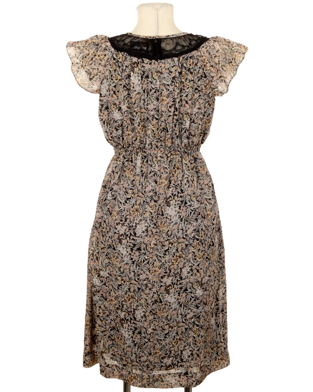 Lace Vintage Dress - Elegant Fashion Choice