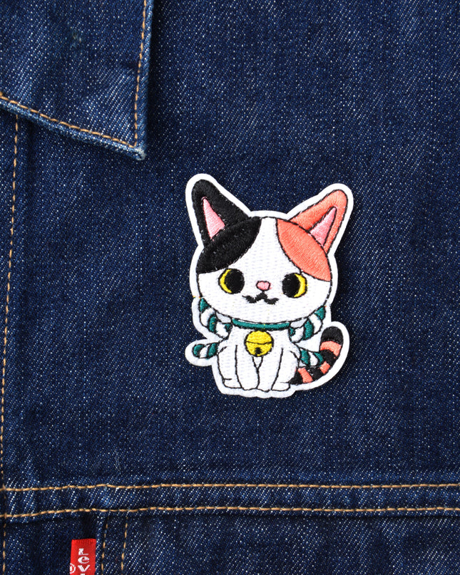 Bell Cat Patch - Whimsical Animal Embroidery