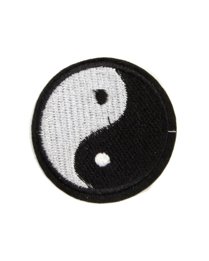 Yin Yang -pääsiäisonesie ja pyjamat kaikenikäisille