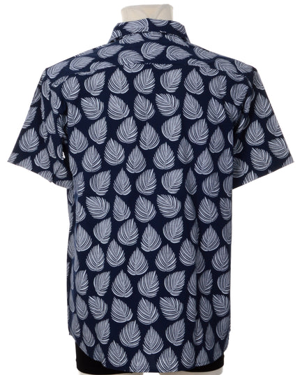 Ing - Single Leaf Christmas Sweater