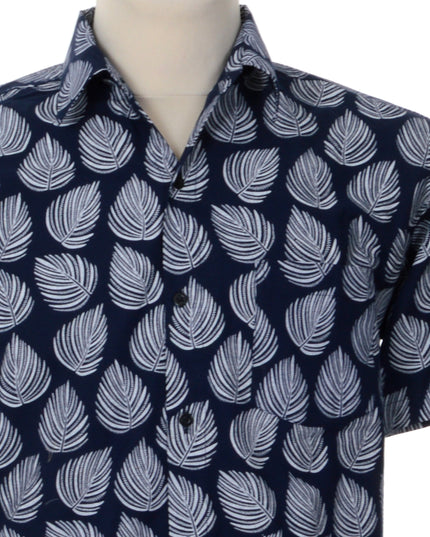 Ing - Single Leaf Christmas Sweater