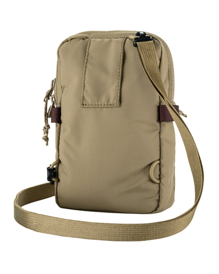 Fjallraven High Coast Pocket in Clay