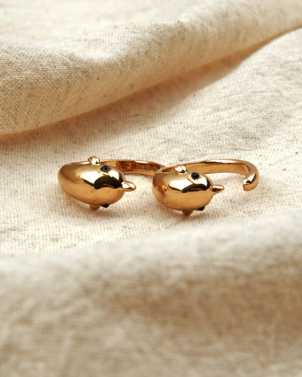Double Dolphin Ring