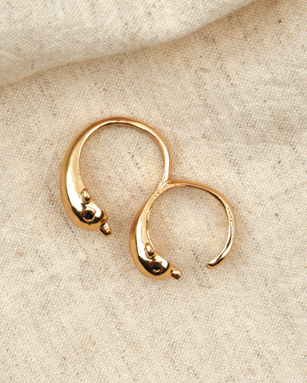 Double Dolphin Ring