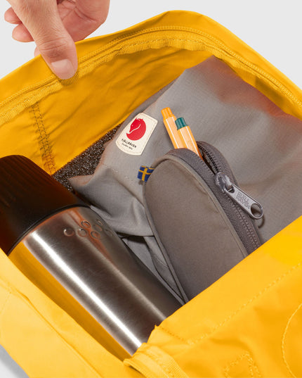 Fjallraven Kanken Mini in Navy Blue Classic Design