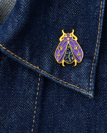 Bug V Fun Accessory for Nature Lovers