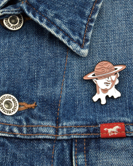 Badge - David Metamorphosis IV