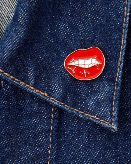 Valentine's Mouth -pin