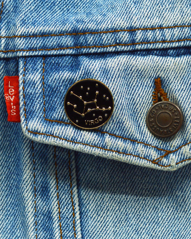 Neitsyen tähtikuvion rintaneula