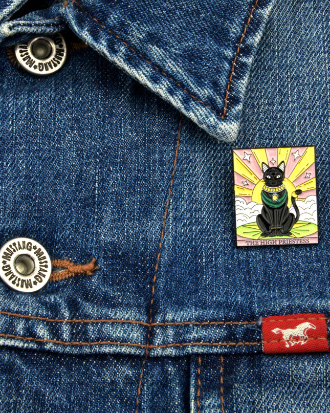 Cat Tarot Pin - The High Priestess Halloween Accessory