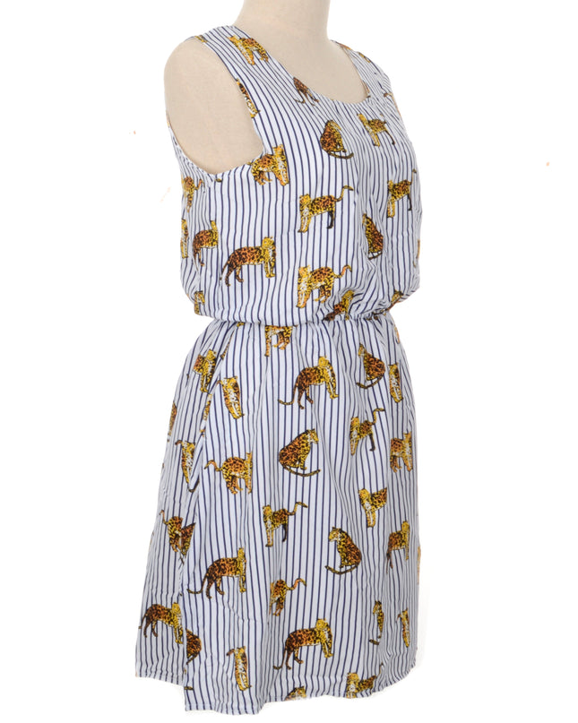 Leopardikuvioinen mekko