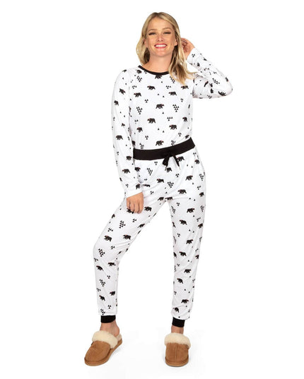 Women's Beary Christmas Crew Neck Pajama Set